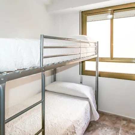 4 Bedroom Gorgeous In Apartment Santa Pola